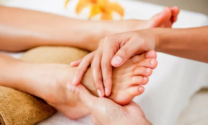 90-Minute Spa Package incl Welcome Drink & Finger Foods